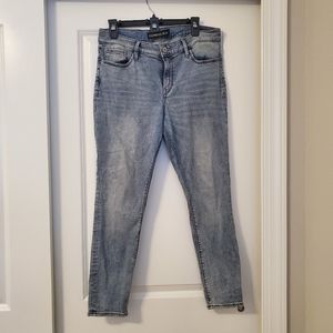 EUC Express Women's Light Wash Jeans/Jeggins 12S